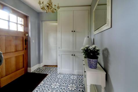 16. Entrance Hall