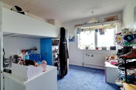 27. Bedroom 4