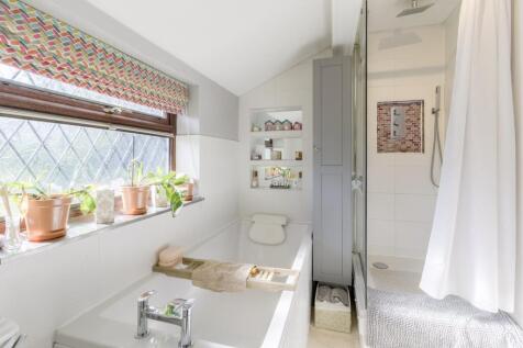Bathroom1