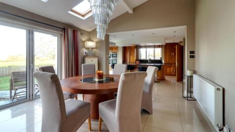 7. Kitchen Diner 1