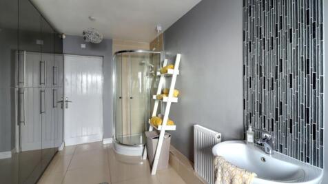 17. Utility WC 2