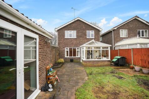 Back of House Estate Agent EweMove Scunthorpe