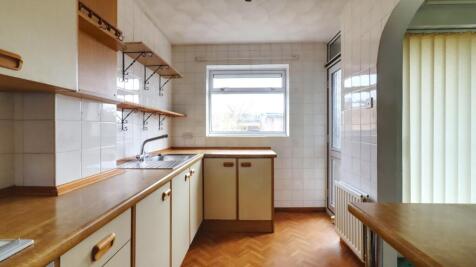 7. Kitchen 1
