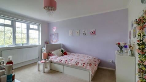 17. Bedroom 3