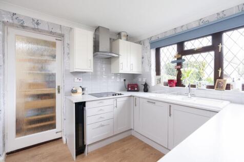 CC KITCHEN 2