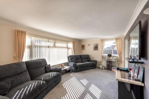 EweMove Estate Agent Scunthorpe Living Room