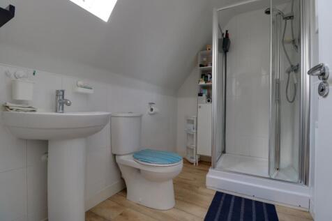 2nd Floor Shower Room