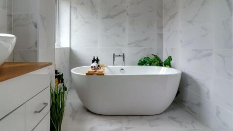 10. Bathroom 1