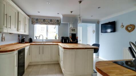 6. Kitchen 3