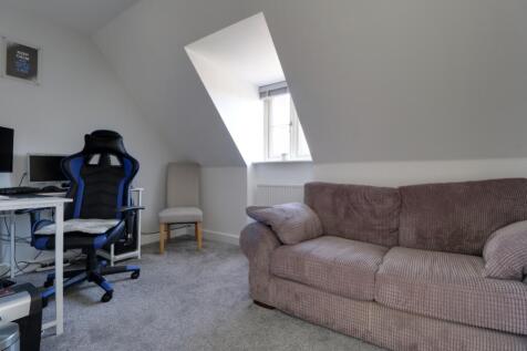 Study Bedroom 5
