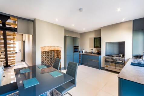EweMove Estate Agent Gainsborough Kitchen