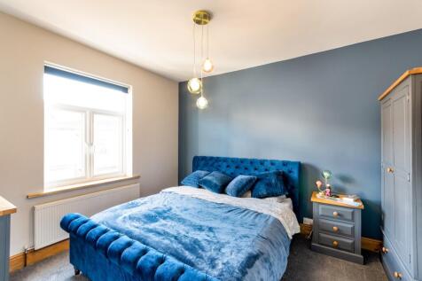 EweMove Estate Agent Gainsborough Bedroom