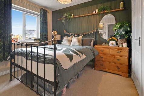 Main bedroom