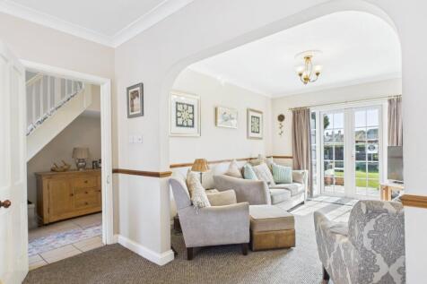 Living Room - EveMove Spalding