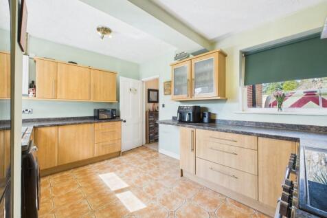 Kitchen - EveMove Spalding