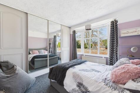 Bedroom - EveMove Spalding