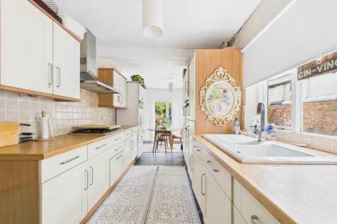 6. kitchen Breakfast room
