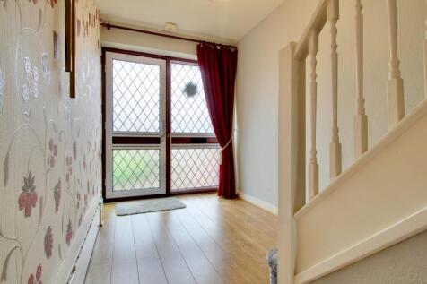 Entrance Hall - Gus Critchlow EweMove Hinckley