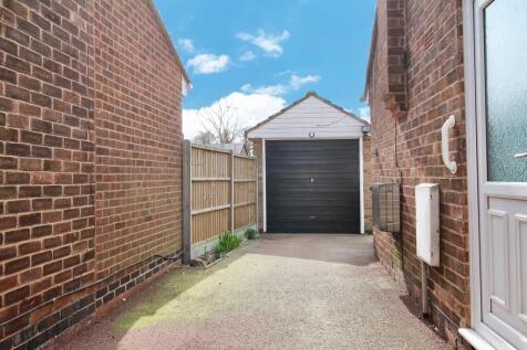 Detached Oversized Single Garage - Gus Critchlow E
