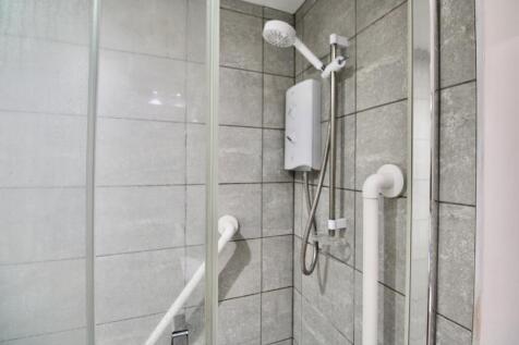 Shower close up