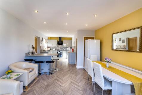 EweMove Estate Agents Scunthorpe Kitchen Diner