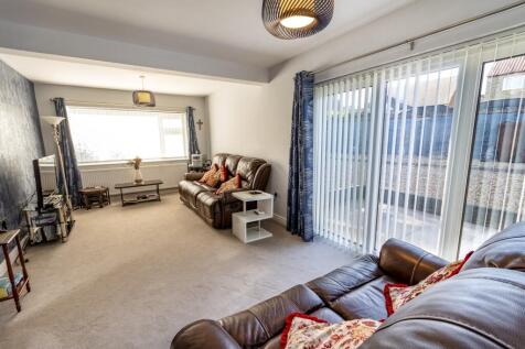 EweMove Estate Agents Scunthorpe Living Room