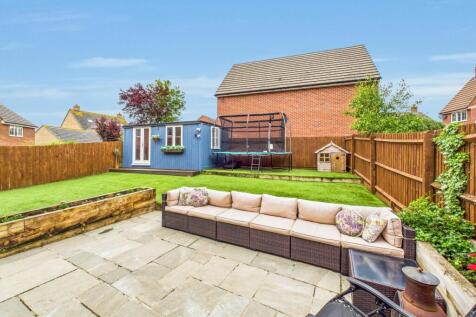4. garden2-PR0022-STILL031