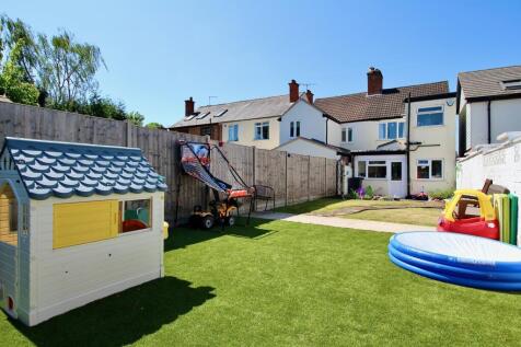Rear Garden and House Gus Critchlow EweMove Hinckl