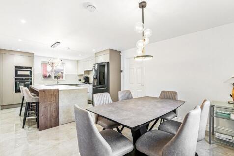 Kitchen Diner 3 