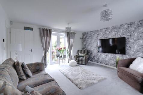 7. Living Room 2