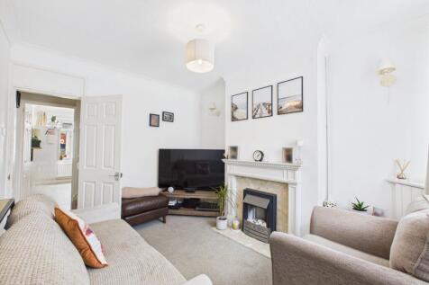 Lounge Ewemove Stamford Spalding Bourne Nikki Patt
