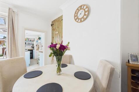 Dining room Ewemove Spalding Stamford Bourne