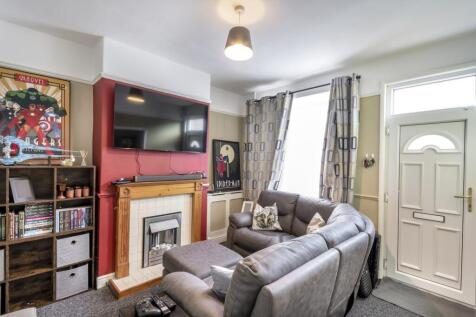 EweMove Estate Agents Scunthorpe - Living Room
