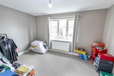 EweMove Scunthorpe Estate Agent - Bedroom 2