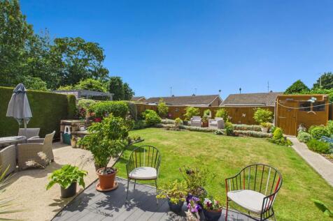 EweMove Spalding - St Andrews Road - Garden 