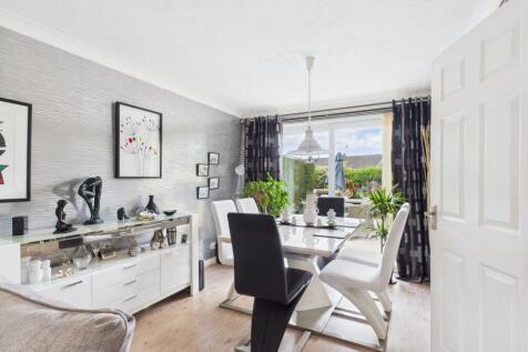 EweMove Spalding - St Andrews Road - Dining Room 