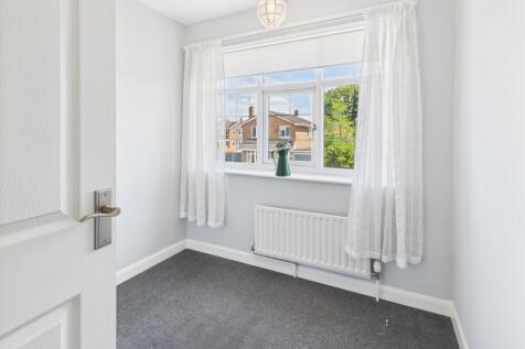 EweMove Spalding - St Andrews Road - Bedroom 