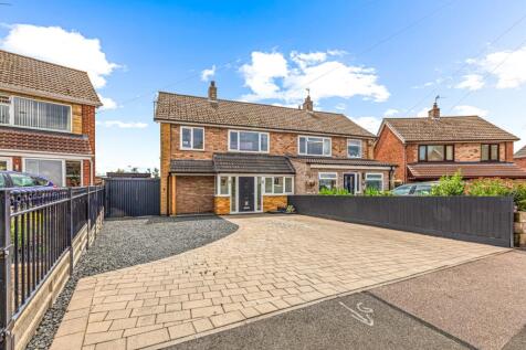Front of Property and Driveway