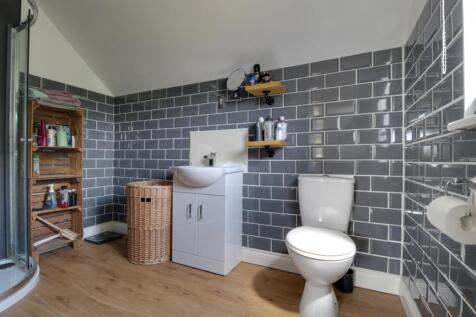 Master Ensuite