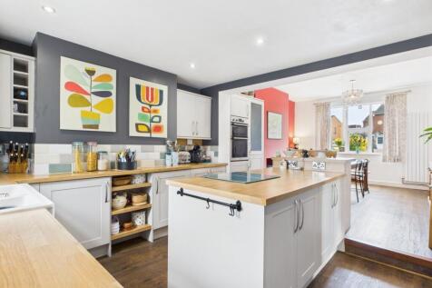 EweMove Spalding - Kitchen