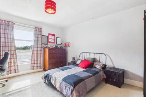 EweMove Spalding - Bedroom