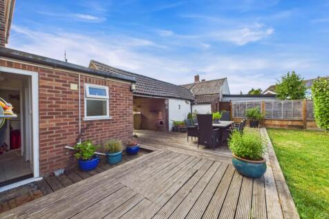 EweMove Spalding - Garden
