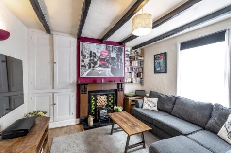 EweMove Estate Agents Scunthorpe - Living Room