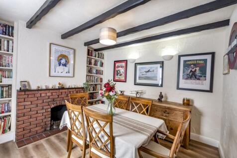 EweMove Estate Agents Scunthorpe - Dining Room