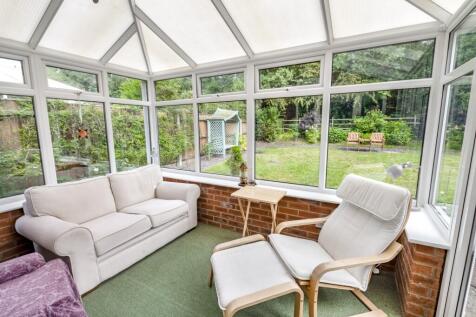 EweMove Estate Agent Scunthorpe - Conservatory