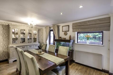 EweMove Estate Agents Scunthorpe - Dining Room