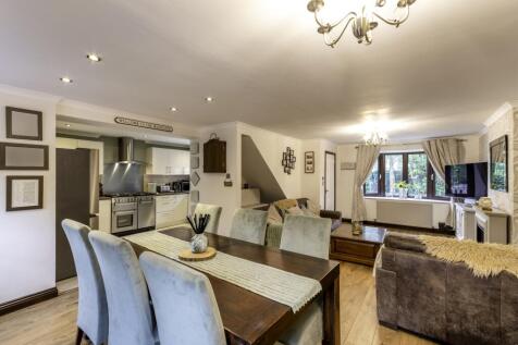 EweMove Estate Agents Scunthorpe - Dining Living