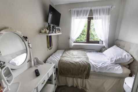 EweMove Estate Agents Scunthorpe - Bedroom 4