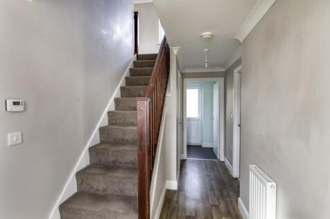Estate Agent EweMove Scunthorpe - Hallway