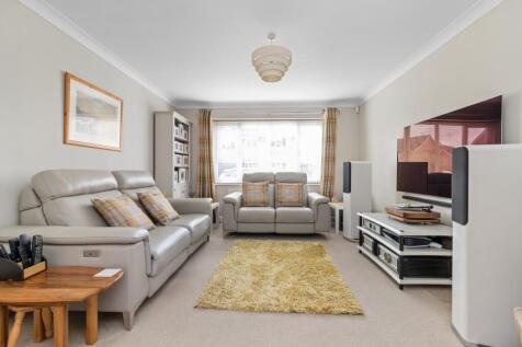 A cosy place to relax and enjoy time with friends 